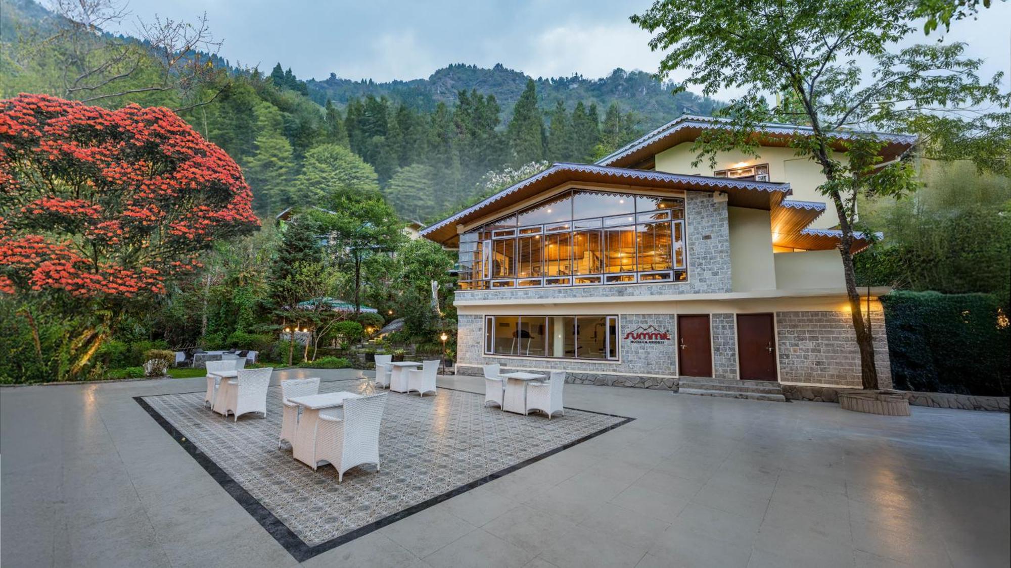 Summit Norling Resort&Spa Gangtok Exterior foto